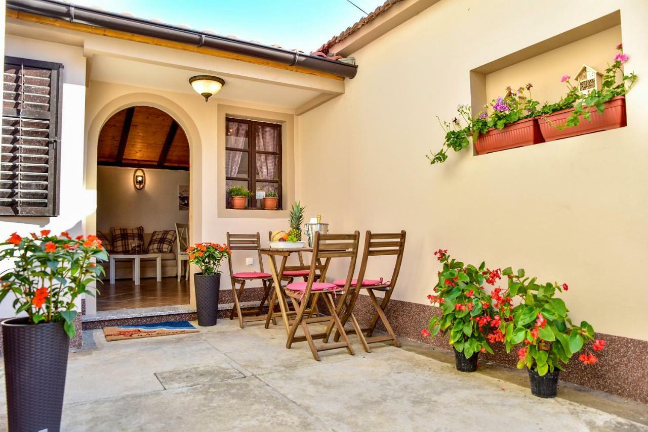 Apartman Mare Zadar Luaran gambar
